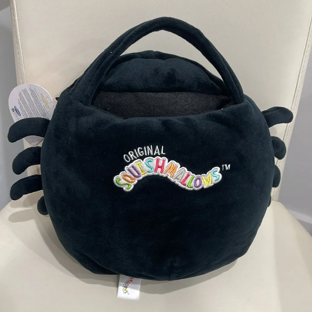 SALE!Squishmallows Black/Red/White Bella The Halloween Treat Pail Stuffed Toy